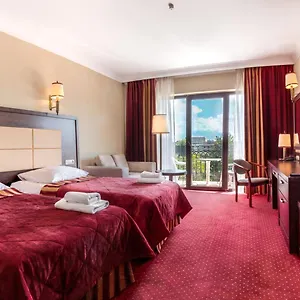 4* Hotel Doris Spa