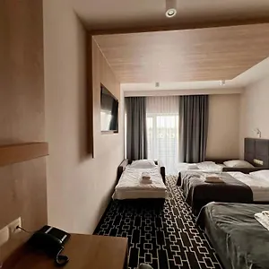 hotel-wena.hotelswroclaw.com/